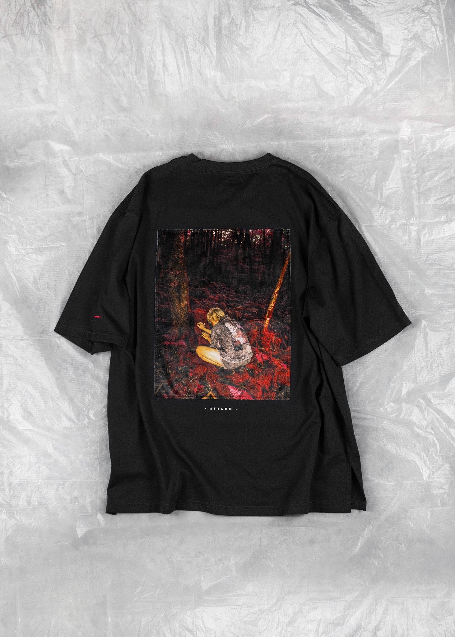 Aokigahara (Q) T-Shirt